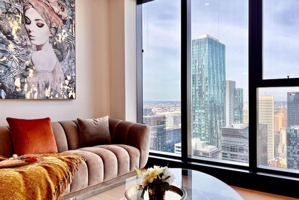 Sky High 2 Bedrooms